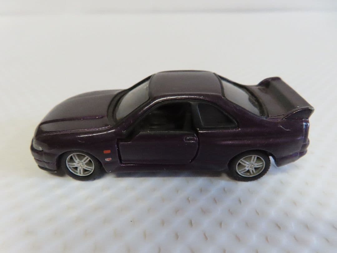 トミカ Nissan Skyline GT-R 5台セット