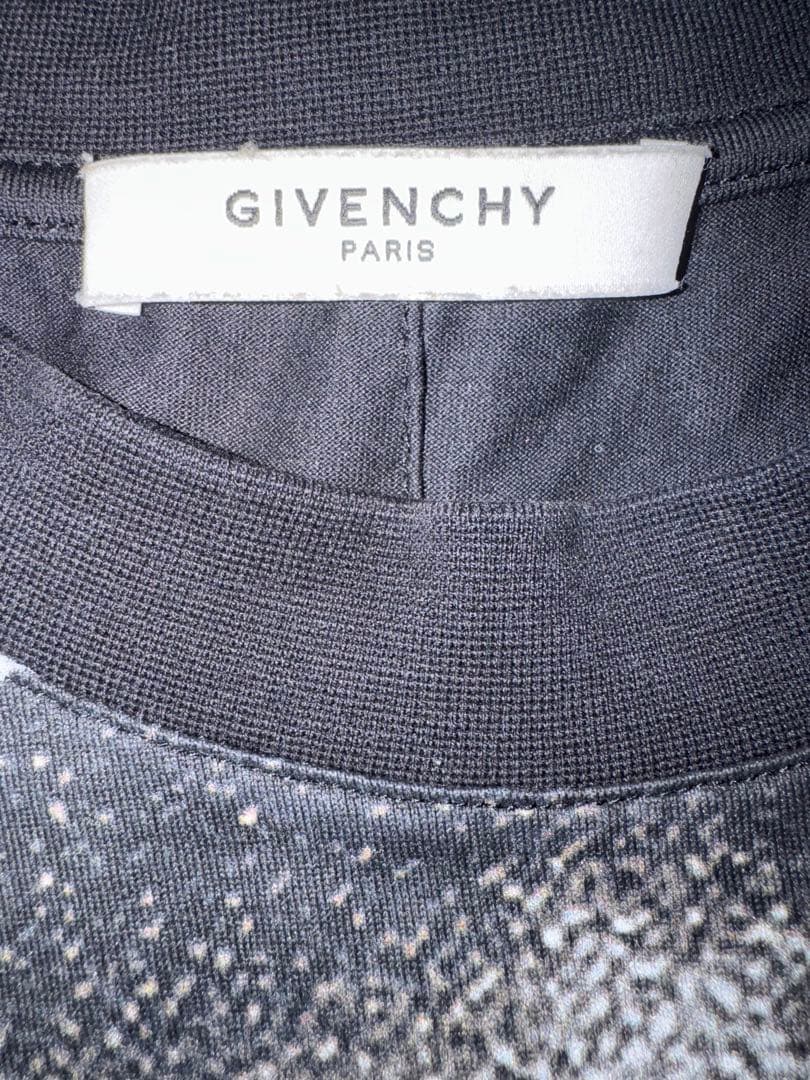 Givenchy グラフィックTシャツ 半袖