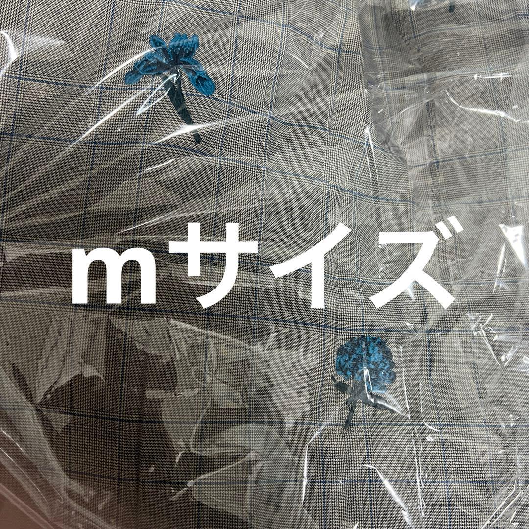 ジヨン様　パンツ　ブルー　mサイズ　即日発送