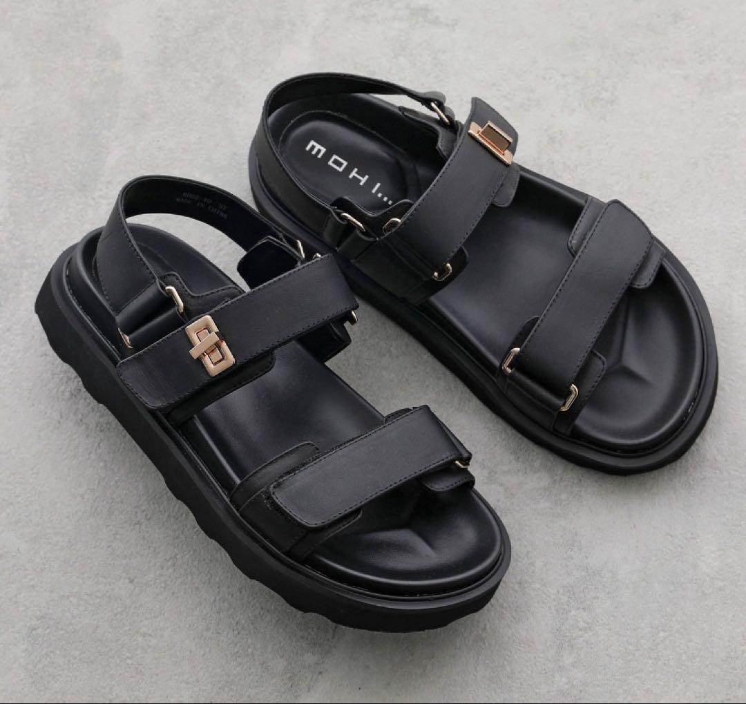 MOHI ブラック ストラップサンダル 厚底　mohi 38