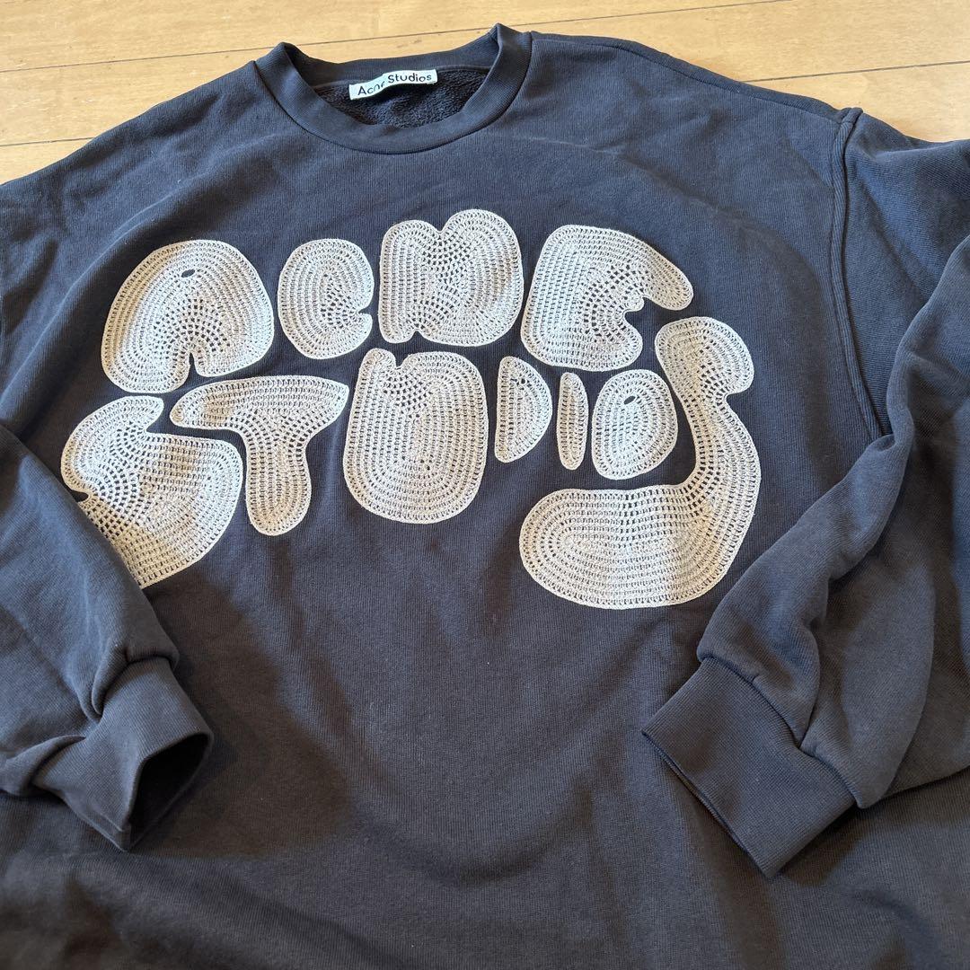 Acne Studios ネイビー　ロゴさ刺繍　スウェット　サイズM