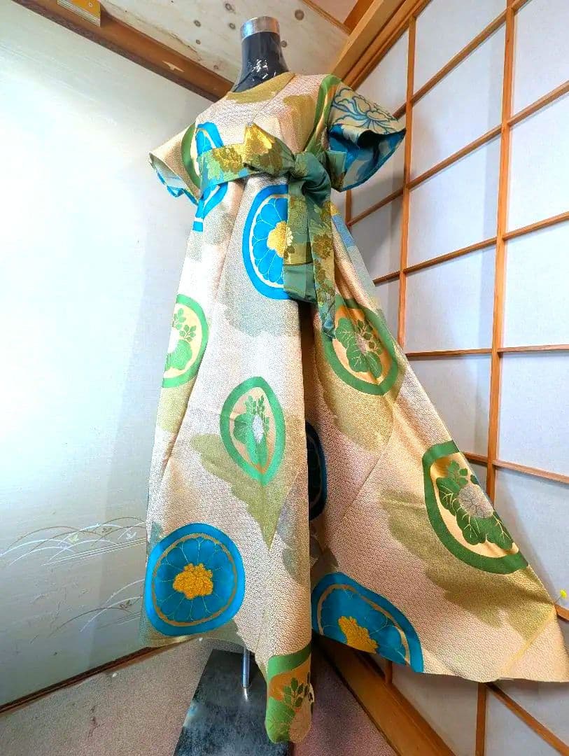 打掛着物リメイクワンピース正絹ウエストリボン付き着丈126センチ身幅60センチ