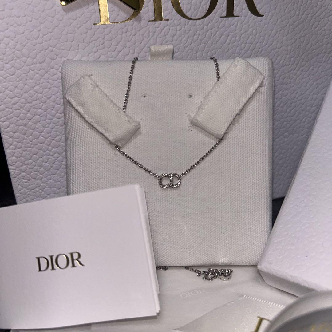 Dior シルバー ダブルロゴ ネックレス - メルカリ