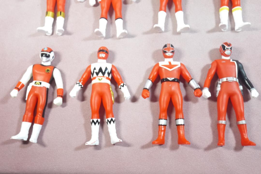 スーパー戦隊　レッドヒーロー　30体セット