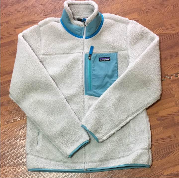 豪華ラッピング無料 楽天市場】patagonia レトロx グレーの通販