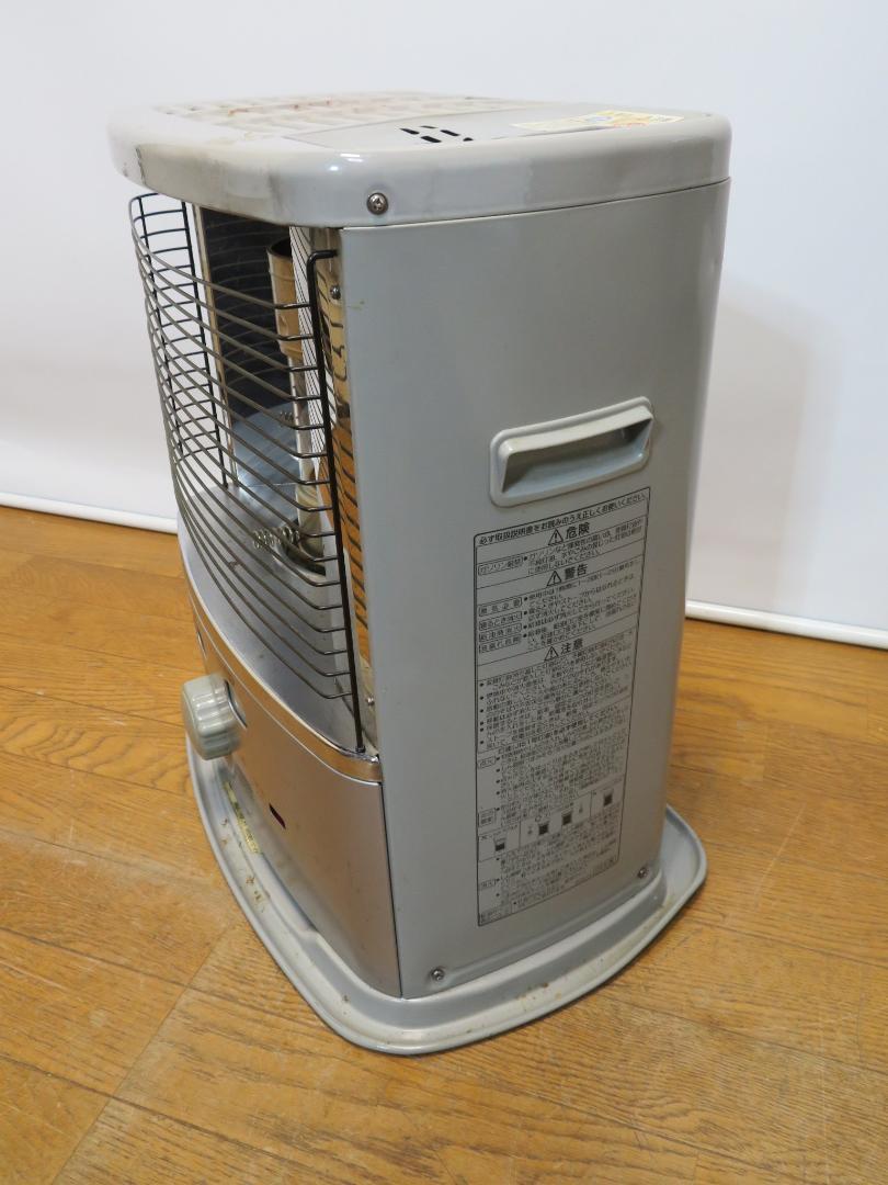 コロナ開放式石油ストーブ　電気いらずヤカンが載せられる！