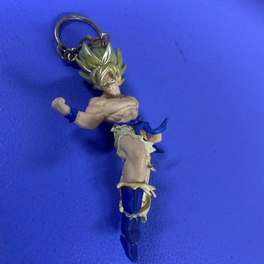 超サイヤ人ゴッド超サイヤ人 孫悟空 フィギュアキーホルダー
