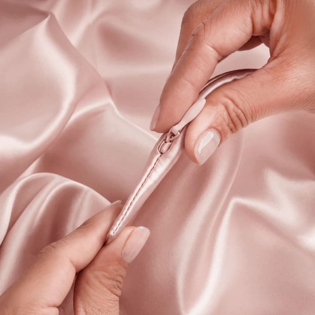 【新品】Blissy シルク枕カバー