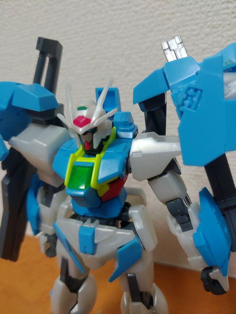 1/144HGガンダムダブルオースカイ　完成品　商品同時300円値引