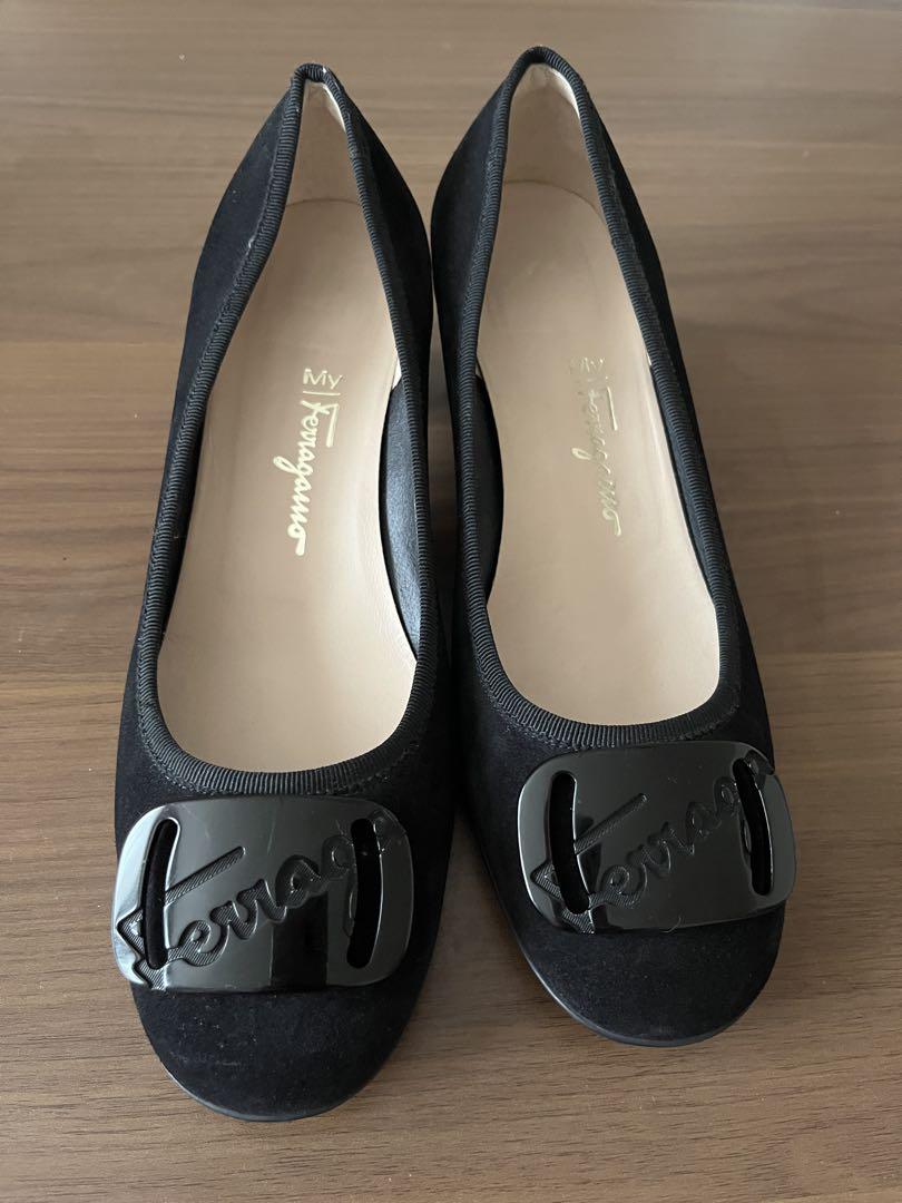 【美品】Ferragamo ヴァラ パンプス ブラック （25〜25.5cm）