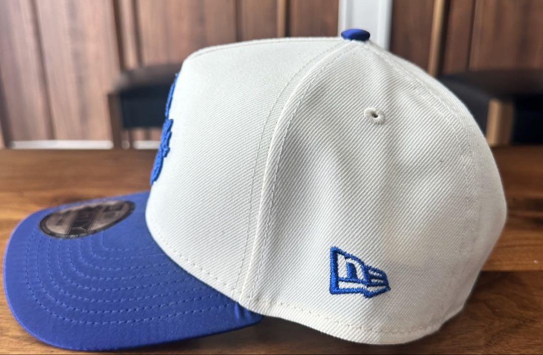 【海外限定】NEW ERAドジャース 9FORTY スナップバック サテン