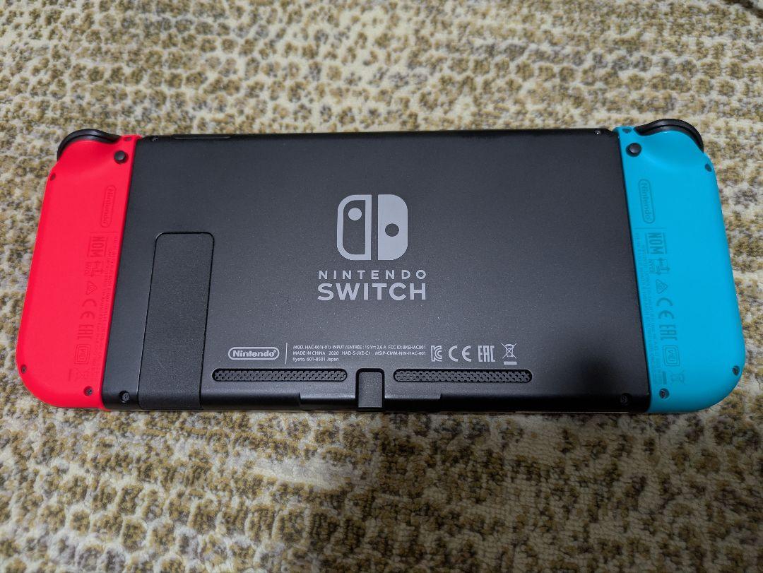 Nintendo Switch 本体（青/赤）
