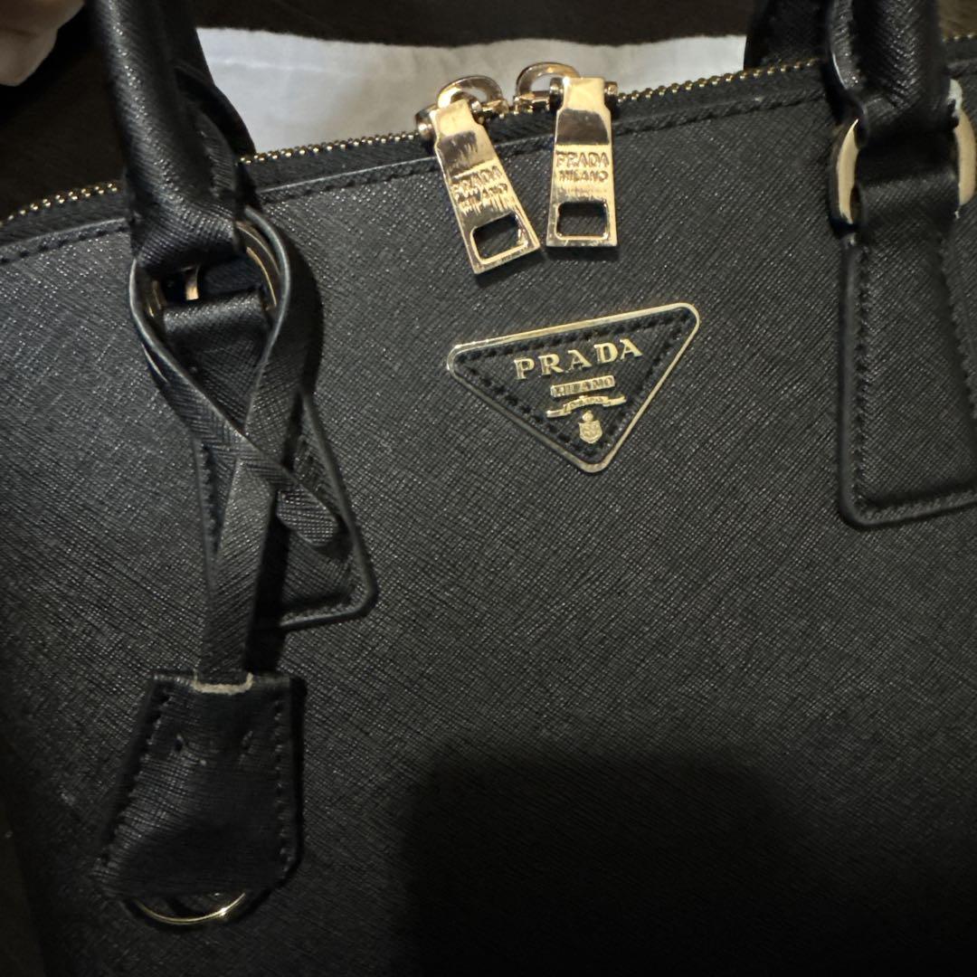 プラダ　PRADA サフィアーノ　バッグ