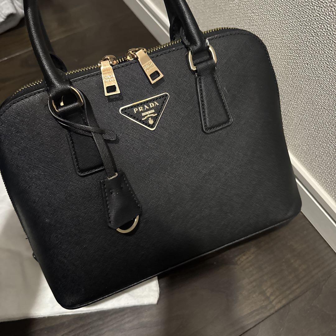 プラダ　PRADA サフィアーノ　バッグ