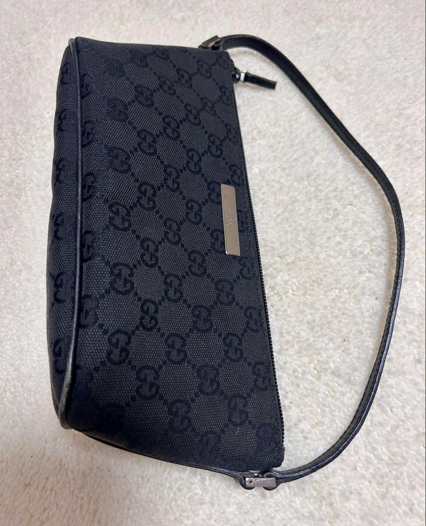 GUCCI アクセサリーポーチ