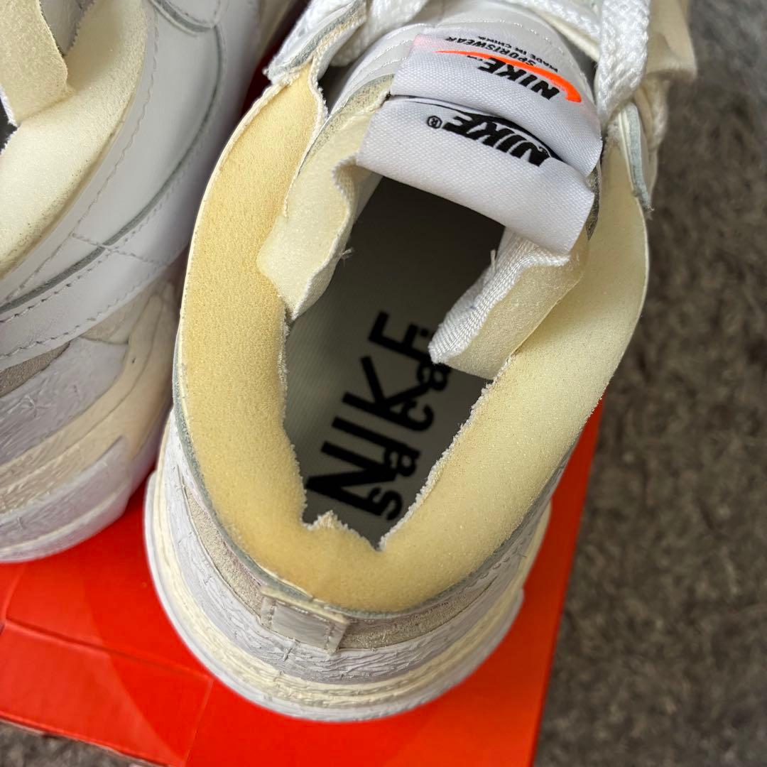 【極美品】ナイキ×サカイ ブレーザー LOW ホワイトパテントレザー 28cm