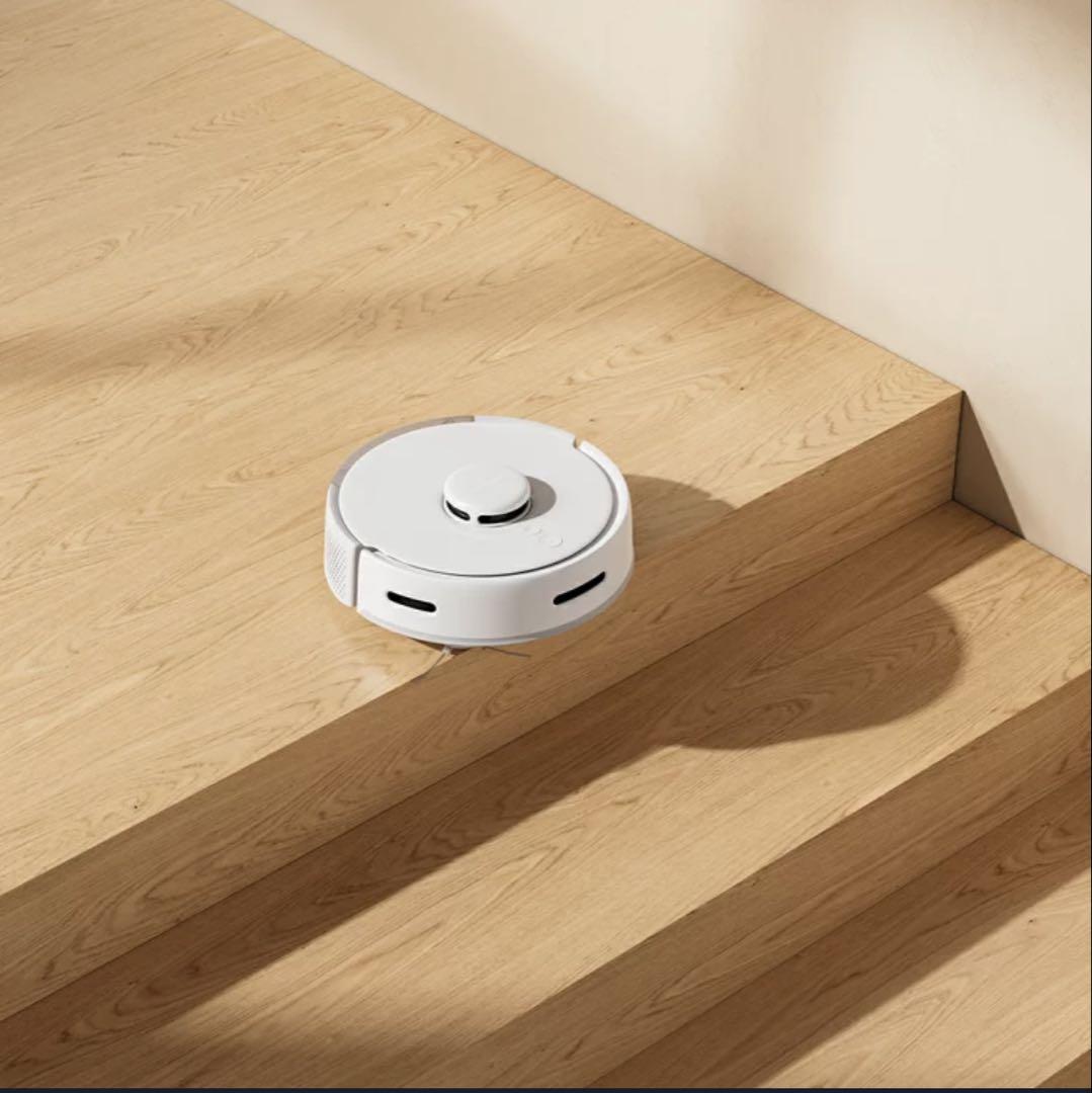 SwitchBotロボット掃除機K10+ 一年分アクセサリー付属W3011023 SwitchBot ロボット掃除機K10+ 専用1年分アクセサリー付属版