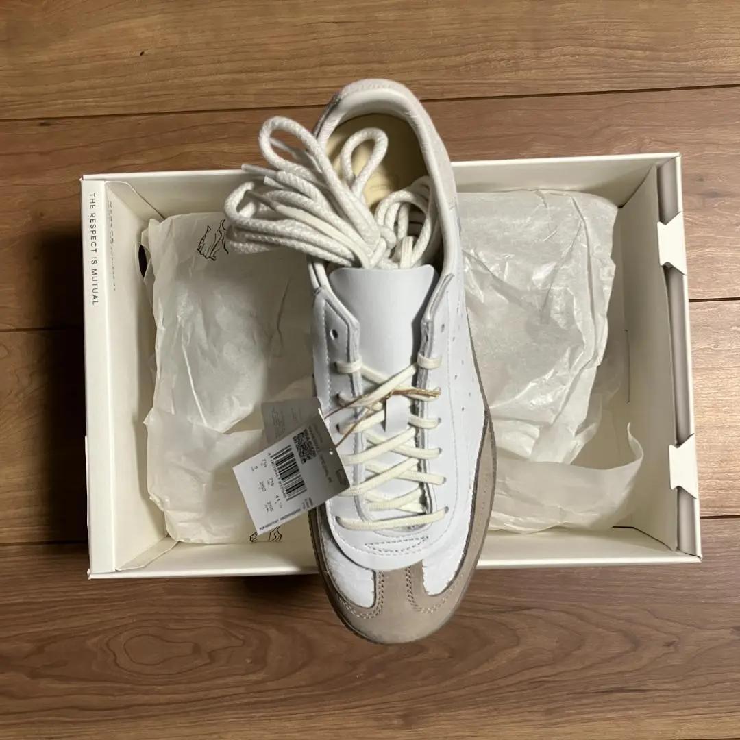 新品 INVINCIBLE adidas Handball Spezial 26