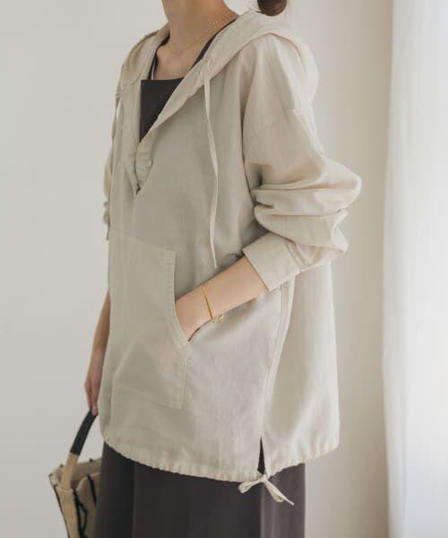 URBAN RESEARCH DOORS コットンラミーパーカー