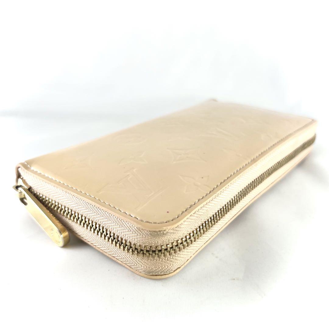 ルイヴィトン モノグラム ヴェルニ ジッピーウォレット M91470 ノワゼット