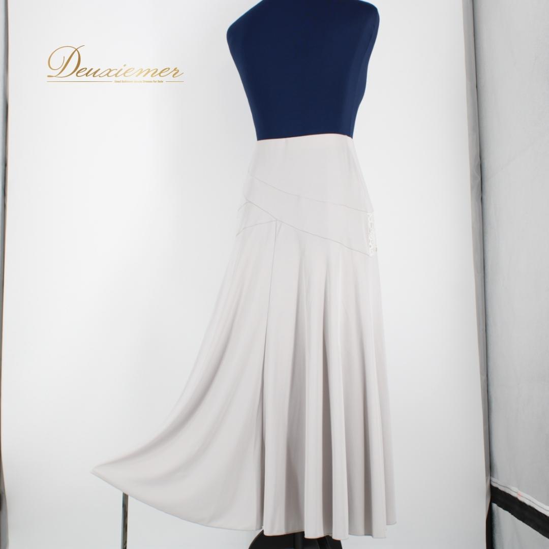 【美品 社交ダンス衣装】グレー Chacott スカート 花 ストレッチ レース 美品 社交ダンス衣装】グレー Chacott スカート 花 ストレッチ