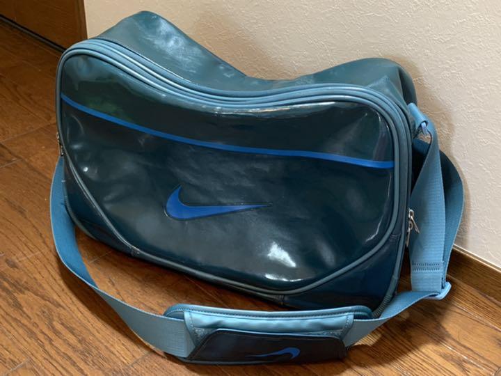 エナメルバッグ スポーツ