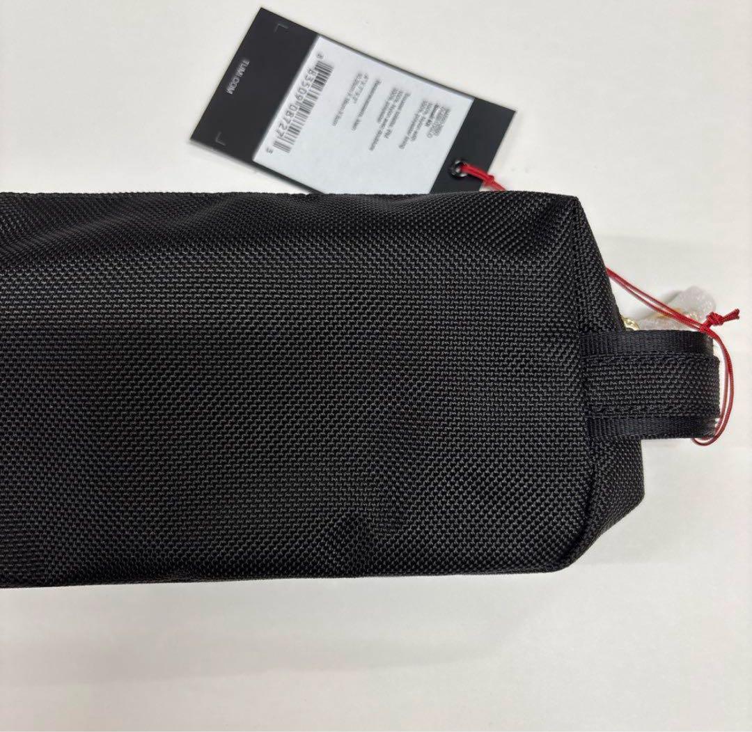 TUMI ブラックナイロンポーチ TUMI ブラック ナイロンポーチ ゴールド - メルカリ