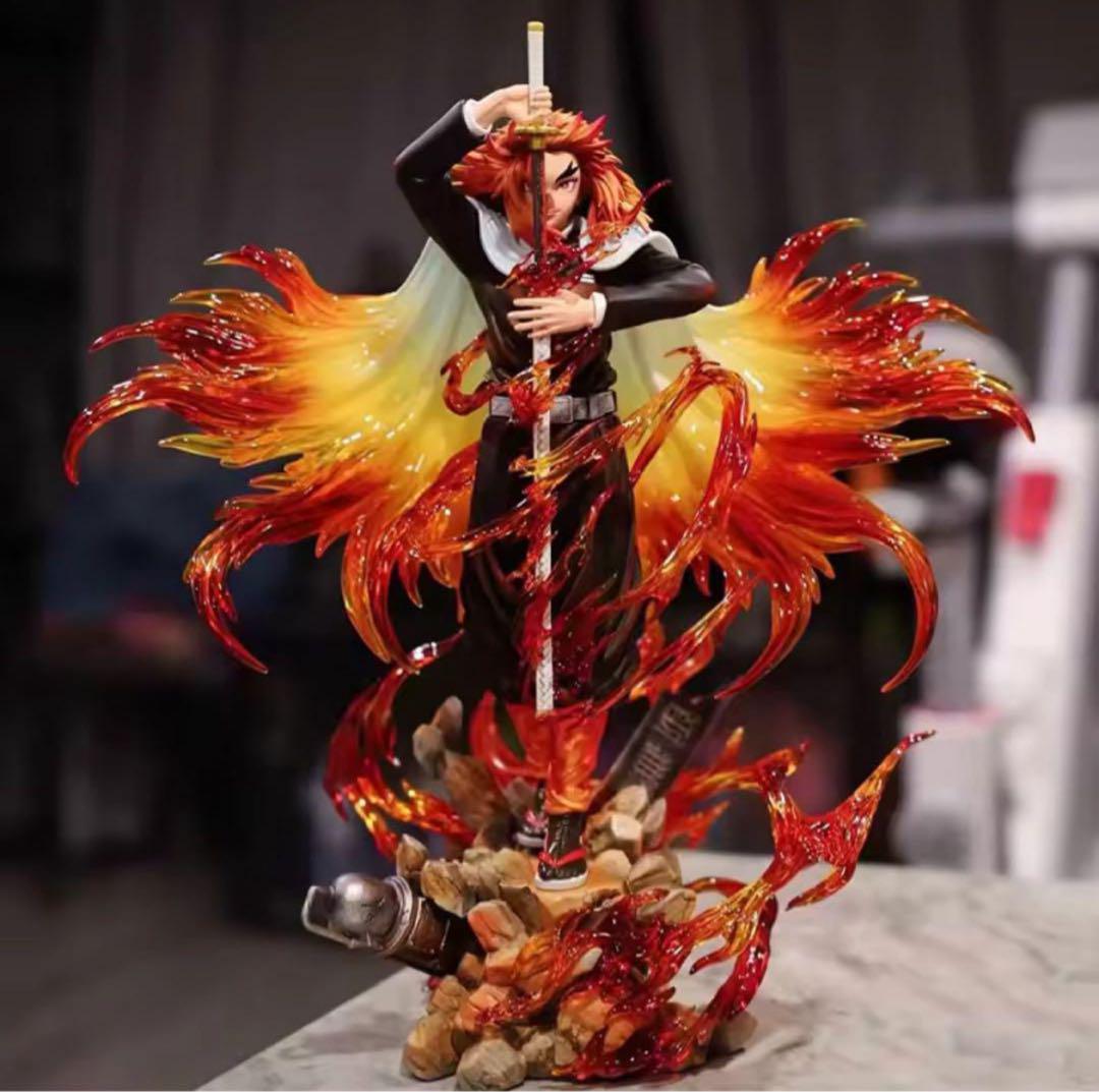 鬼滅の刃　煉獄杏寿郎　フィギュア　30cm
