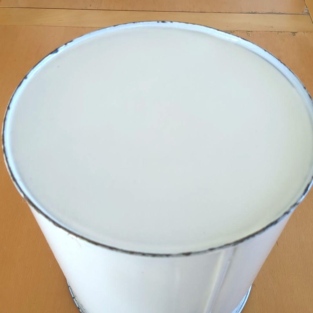 アンティーク　ホーロー　フラワー缶
