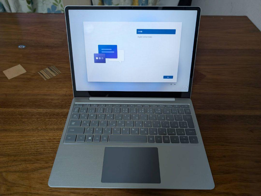 Microsoft Surface Laptop Go　プラチナ