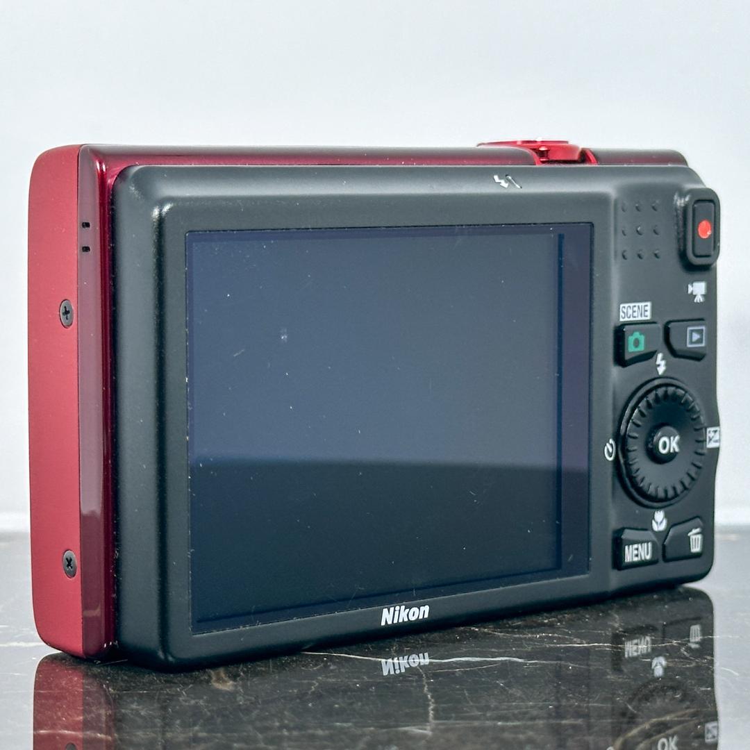 【美品】Nikon COOLPIX S6200 レッド