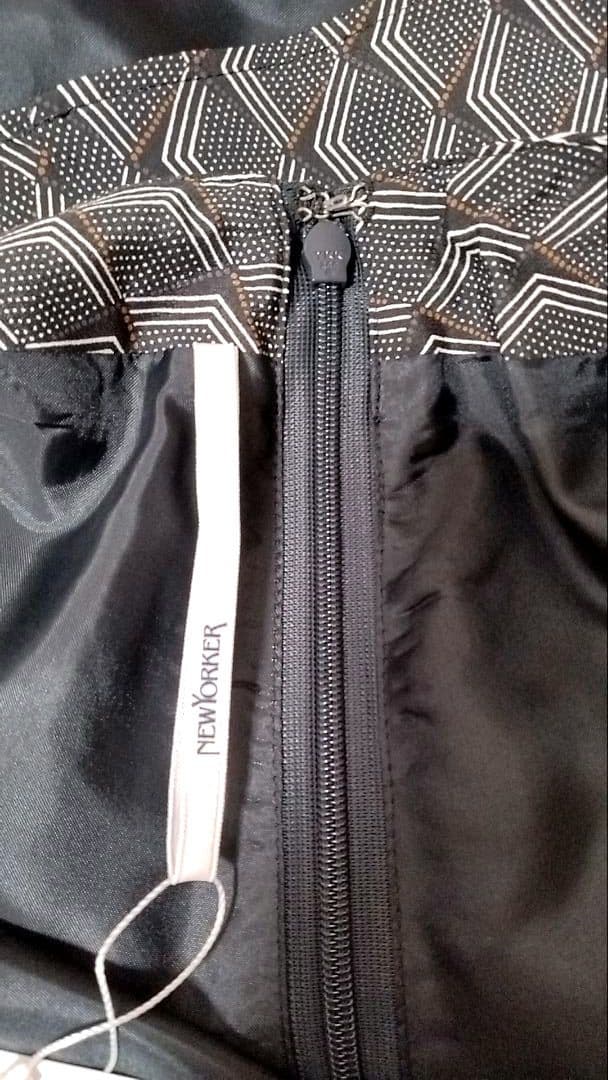 値下げ！新品NEWYORKER ダイヤラインプリントタックフレアスカート XL