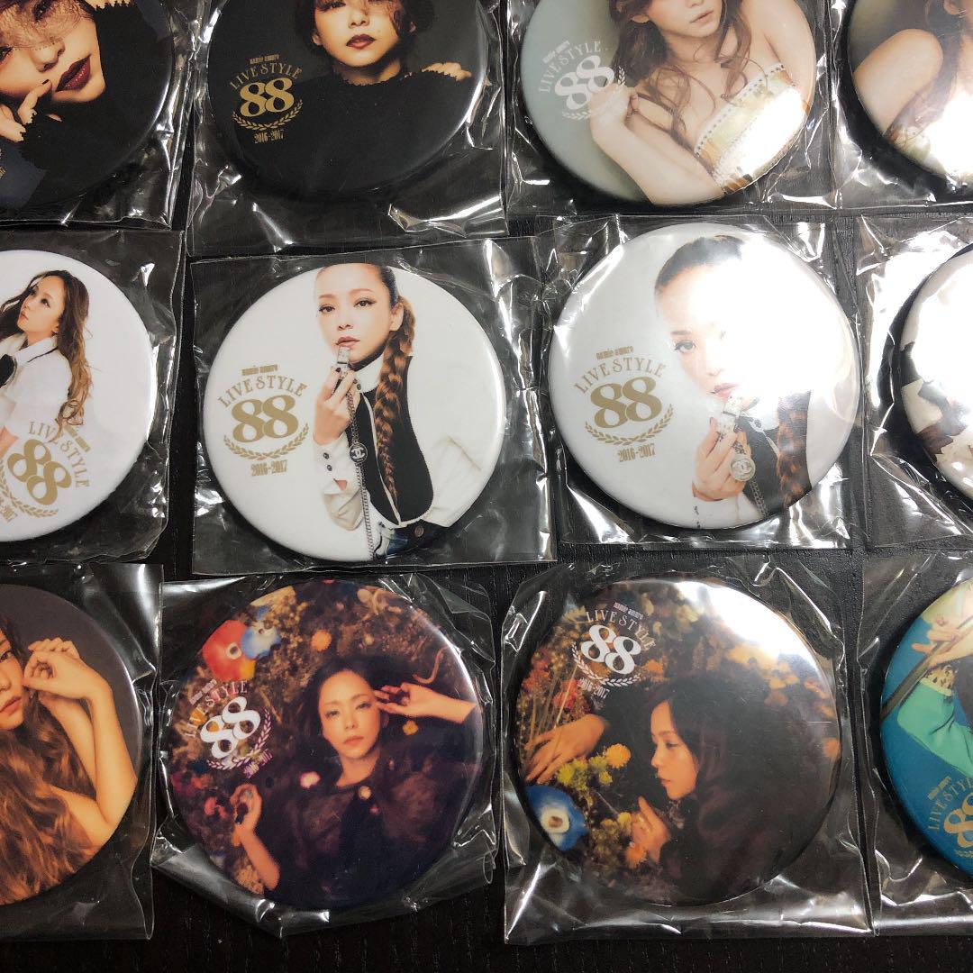 安室奈美恵 88缶バッチ 全種類 未使用品-