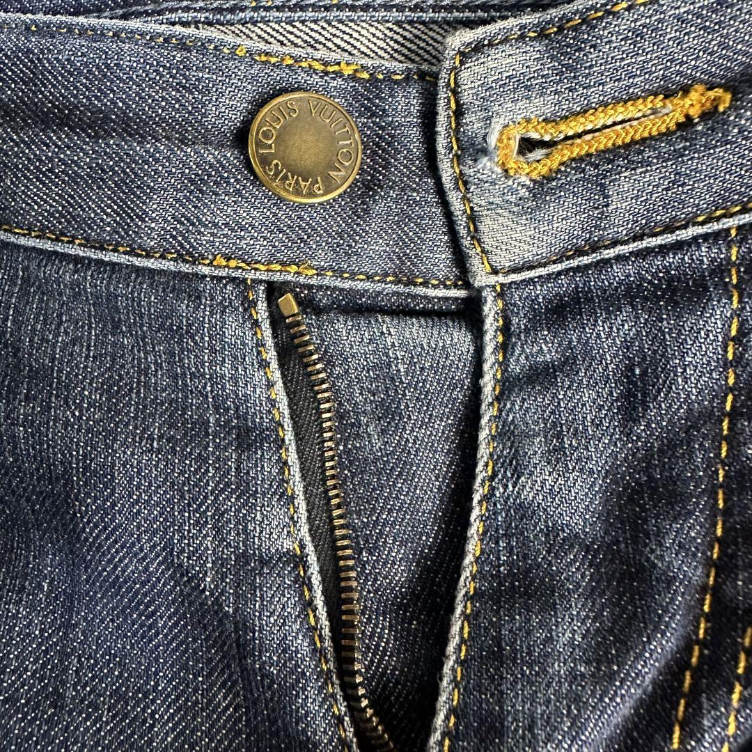 極美品 LOUIS VUITTON ダークブルーデニム 36 S~M イタリア製 極美品 LOUIS VUITTON ダークブルーデニム 36 S~M イタリア製