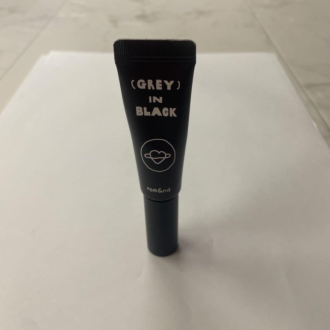 片眉試しただけロムアンドブロウマスカラ08ムーングレーほぼ未使用