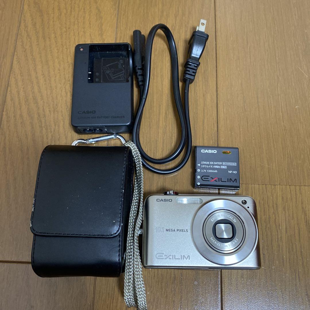 CASIO EXILIM EX-Z1050 コンパクトデジタルカメラ