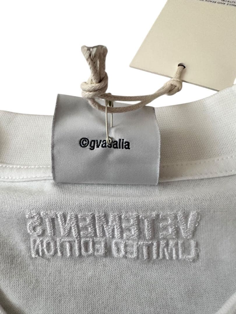 VETEMENTS 22SS 半袖Tシャツ UE52TR190W タグ付XS