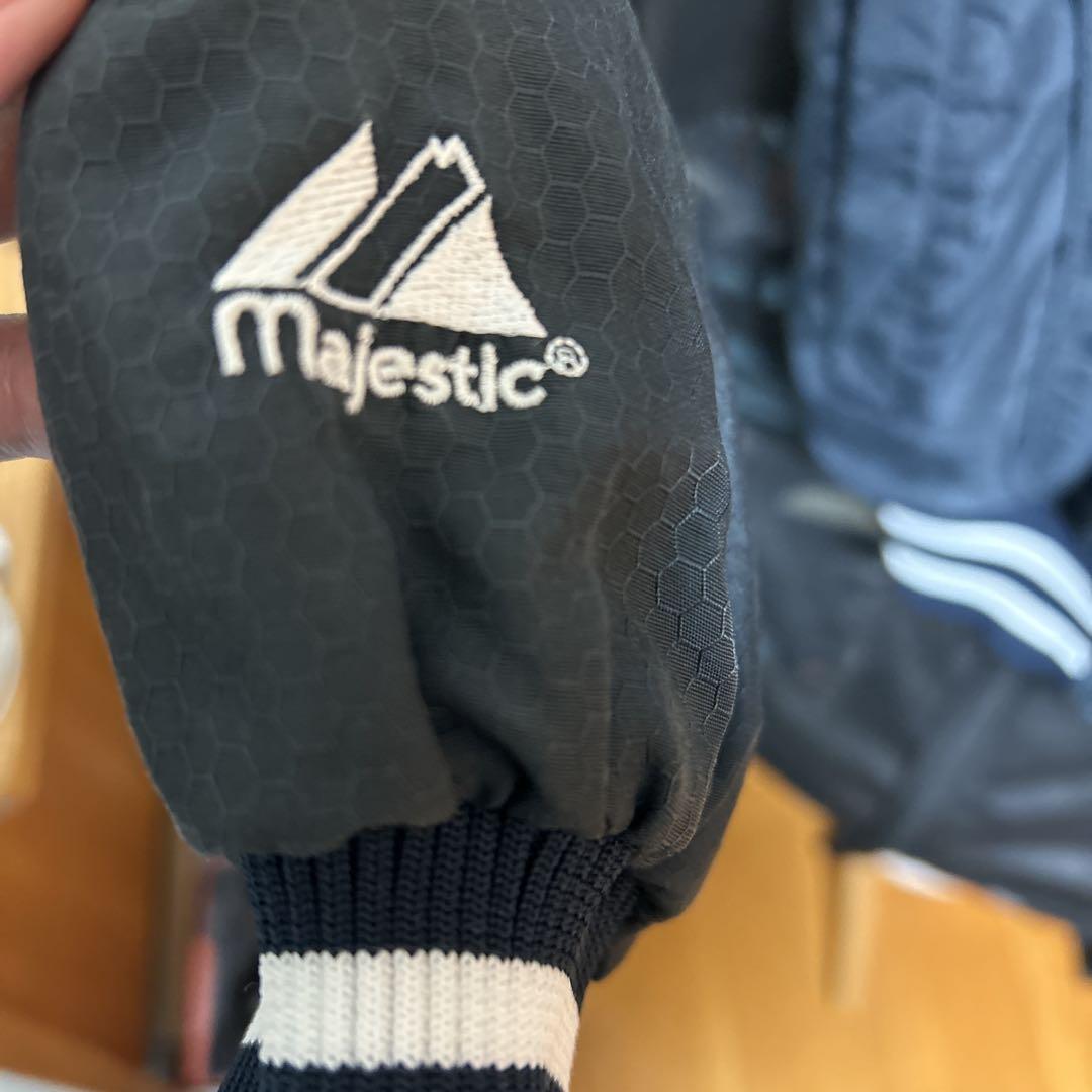 Yankees Majestic ネイビーコート