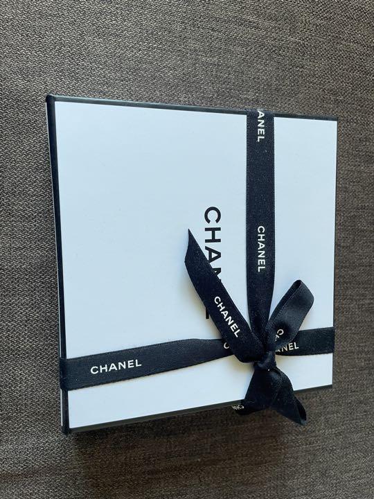 CHANEL ギフトボックス