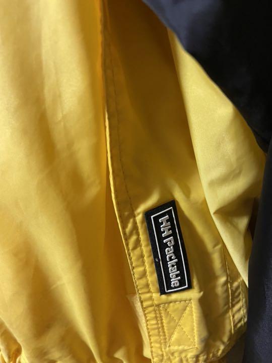 早い者勝ち！HELLY HANSEN マウンテンパーカー