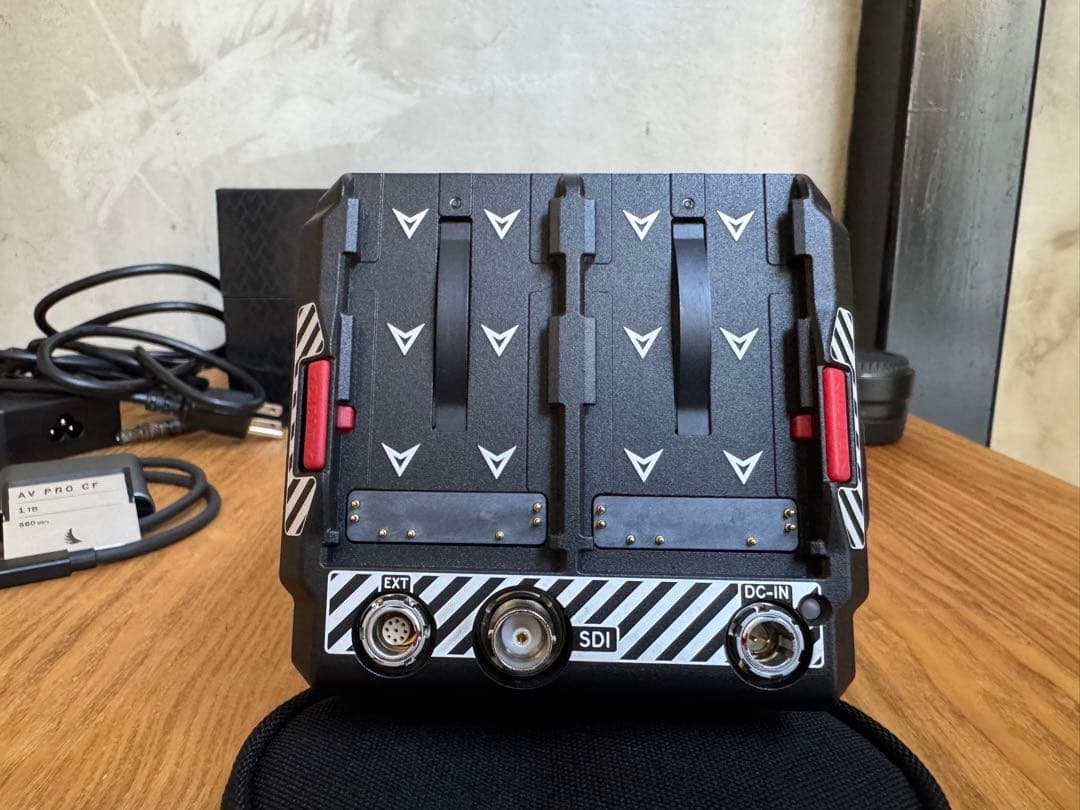 値下げ！【新品級】RED Komodo 6K RFマウント シネマカメラ mdprevattcaulkingandwaterproofing.com