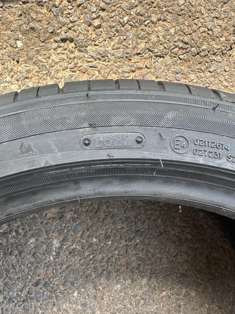 トライアングル　245/40R19 2本　新品未使用