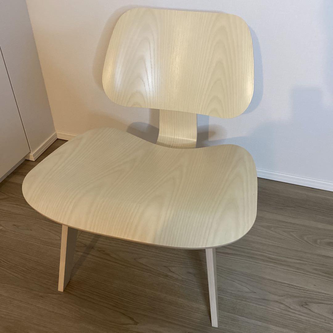 Herman Miller / LCW イームズ