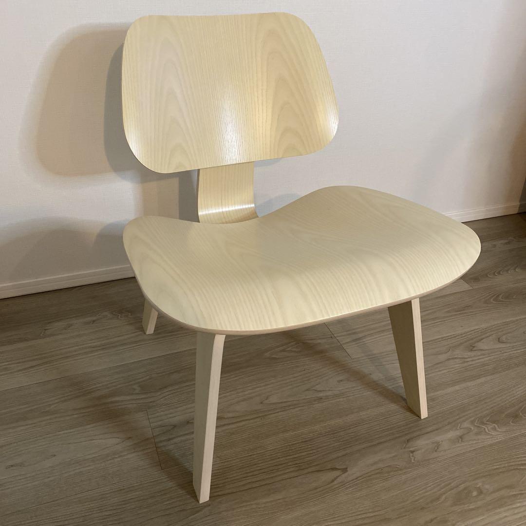 Herman Miller / LCW イームズ