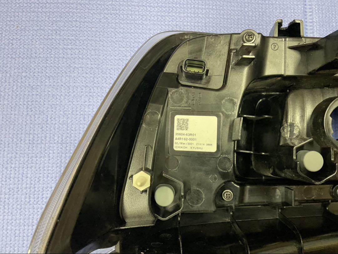 スズキ　ワゴンR MH55S 左テールランプ