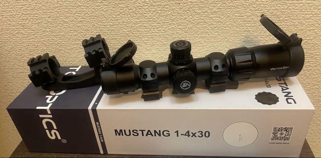 【美品】ベクターオプティクス ライフルスコープ Mustang 1-4x30 美品 ベクターオプティクス ライフルスコープ Mustang 1-4x30