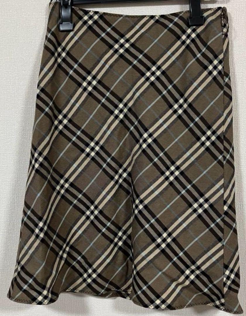 BURBERRY BLUE LABEL チェック柄 スカート 膝丈 バーバリー