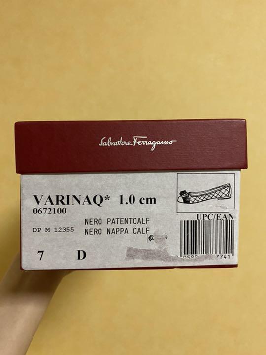 靴 SALVATORE FERRAGAMO VARINAQ