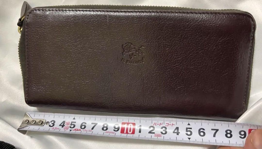 イルビゾンテは⭐︎ブラウン　長財布カウレザー本革定価４２０００円➕TAX