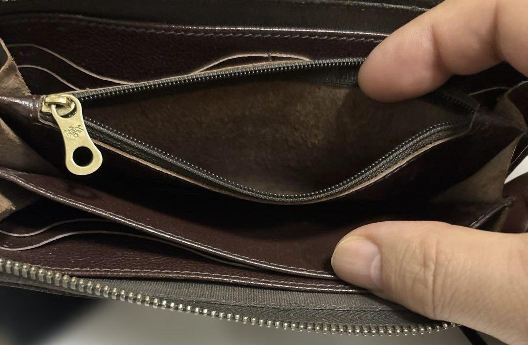 イルビゾンテは⭐︎ブラウン　長財布カウレザー本革定価４２０００円➕TAX